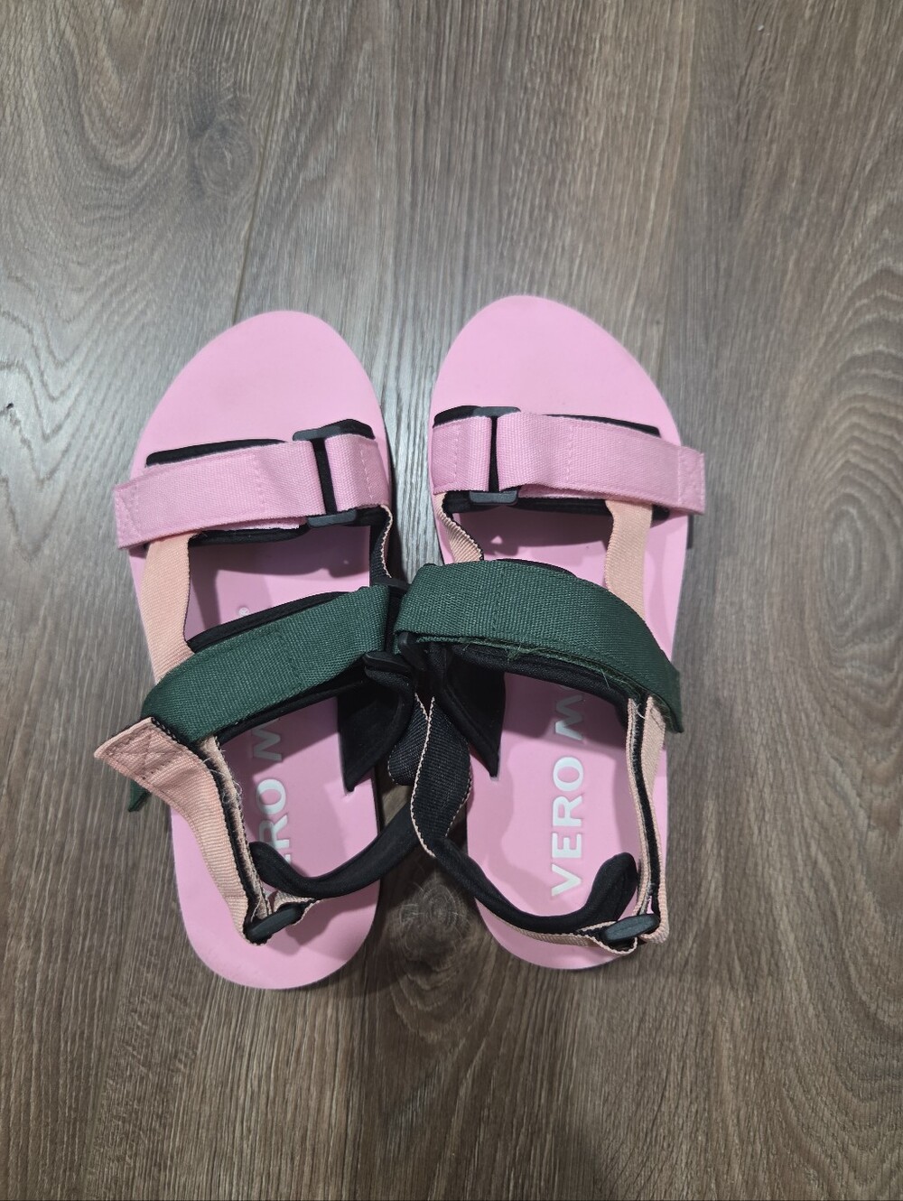 Vero Moda Pink, Green & Black Sporty Strap Sandals